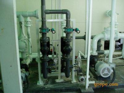 純水系統(tǒng)-反滲透純水設(shè)備,離子交換純水設(shè)備,純水機(jī)-用于發(fā)電、電子元器件、化工、日用化工、醫(yī)藥、食品、金屬表面處理等各種行業(yè)-純水系統(tǒng)